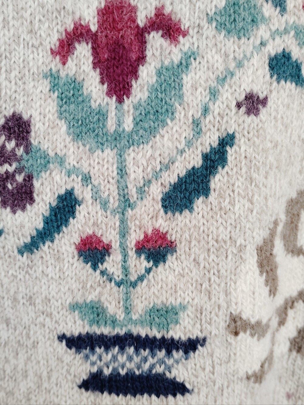 Vintage 90's Eddie Bauer Wool Cat Crew Neck Sweater / Size Medium - Picture 7 of 13